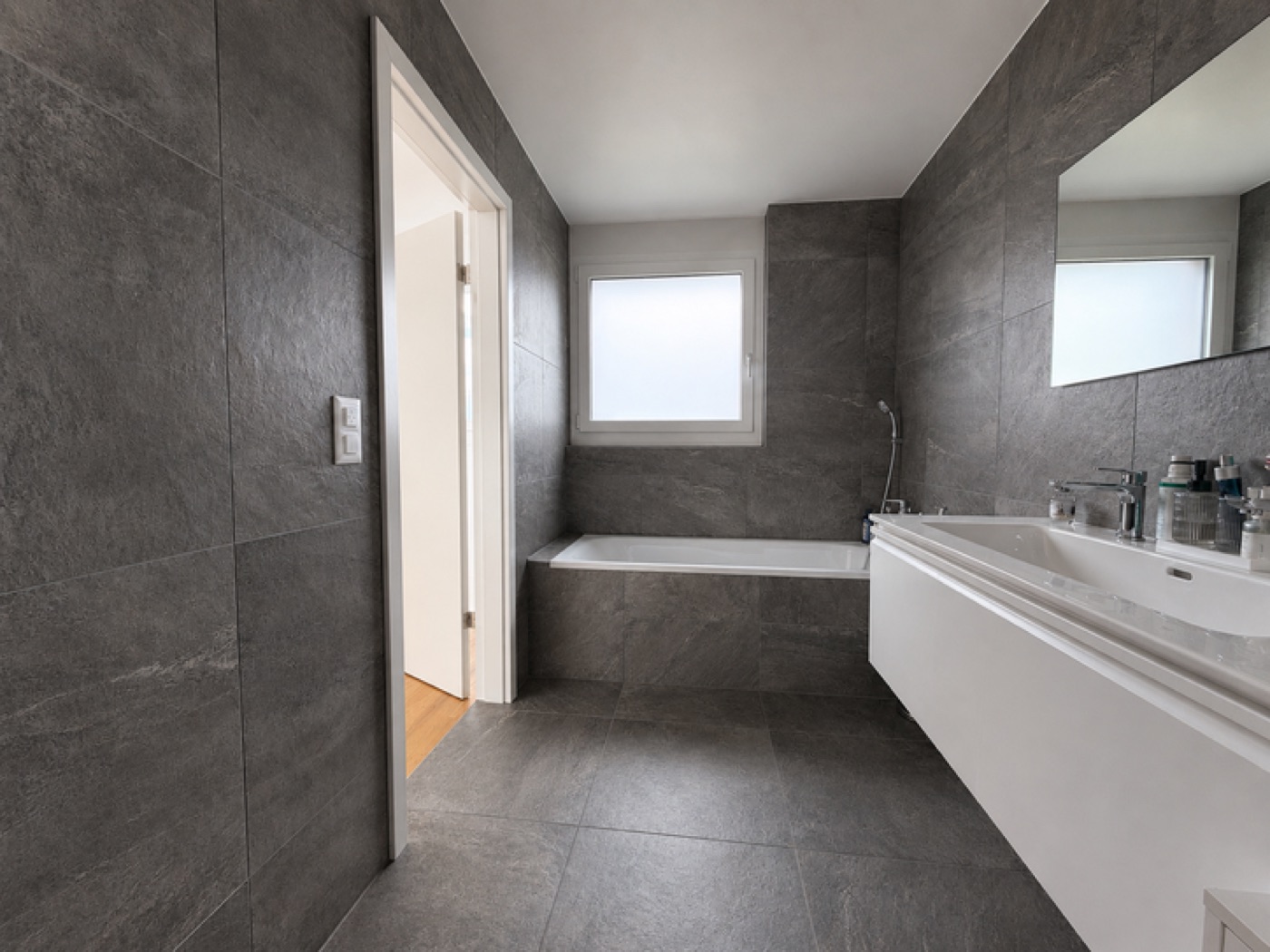 Appartement à Middes, photo 8