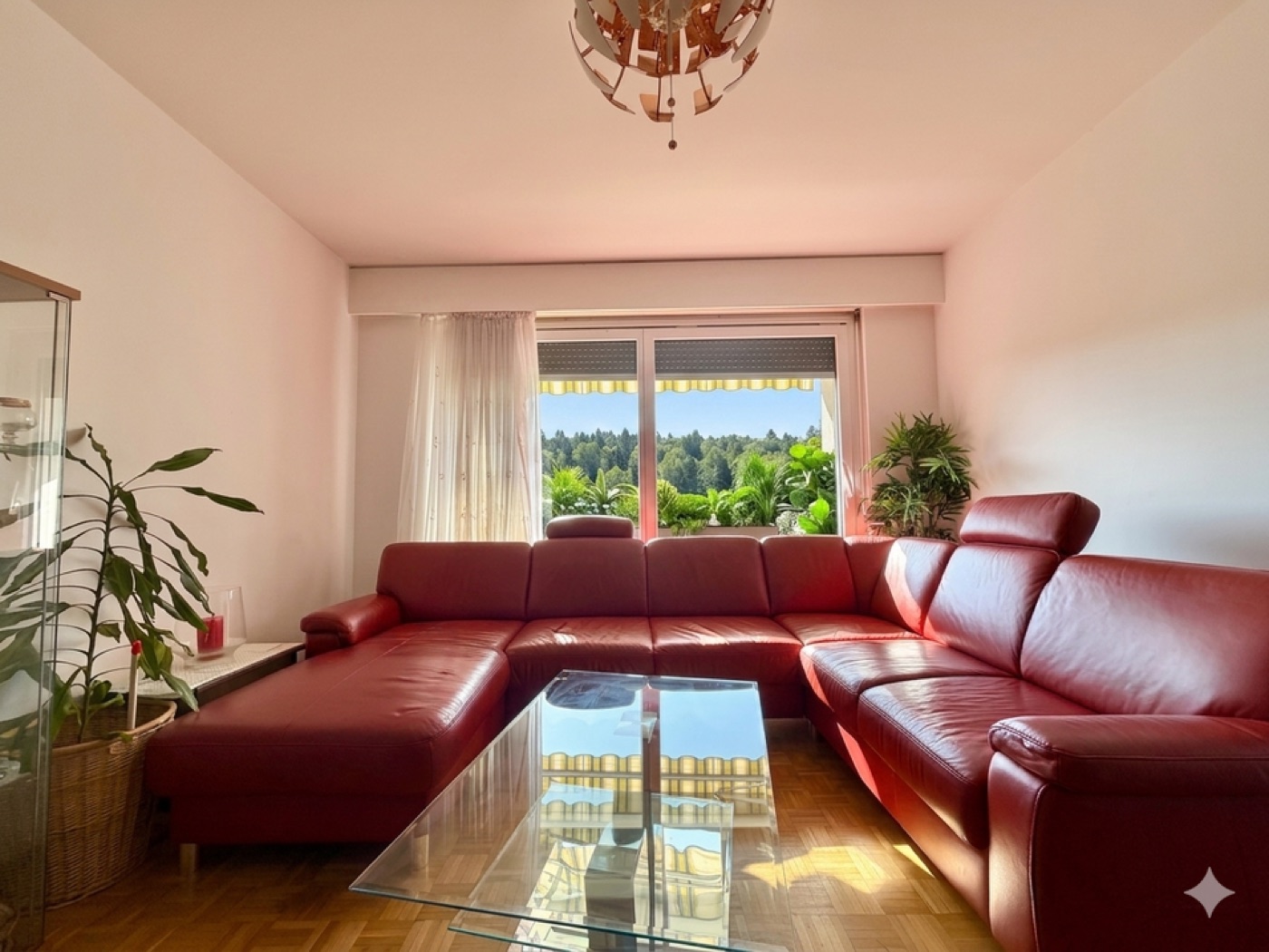 Appartement de 4 pièces à Versoix, balcon et vue dégagée sur le lac et les Alpes